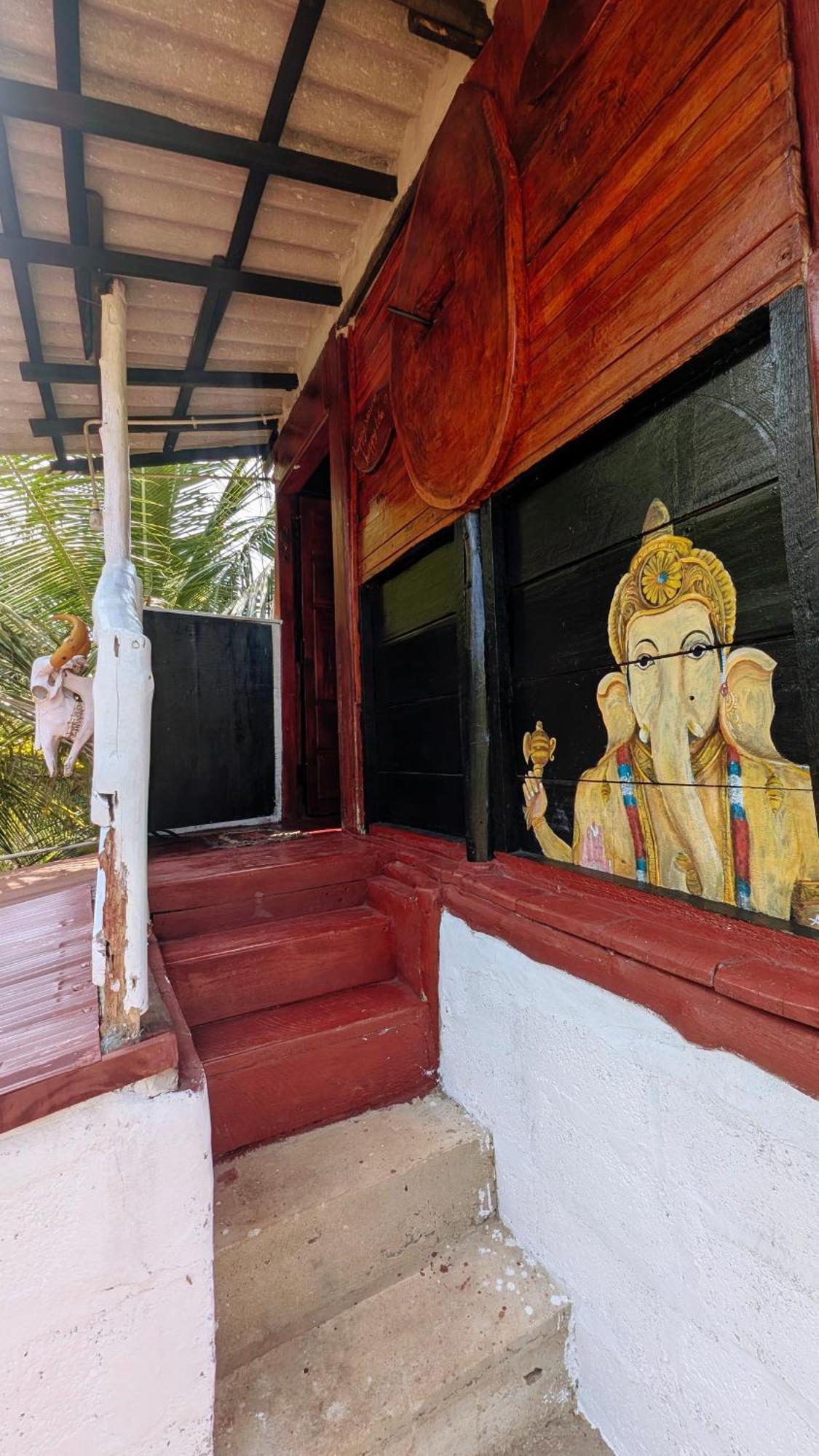 Three Little Birds Hotel Tangalle Exterior photo